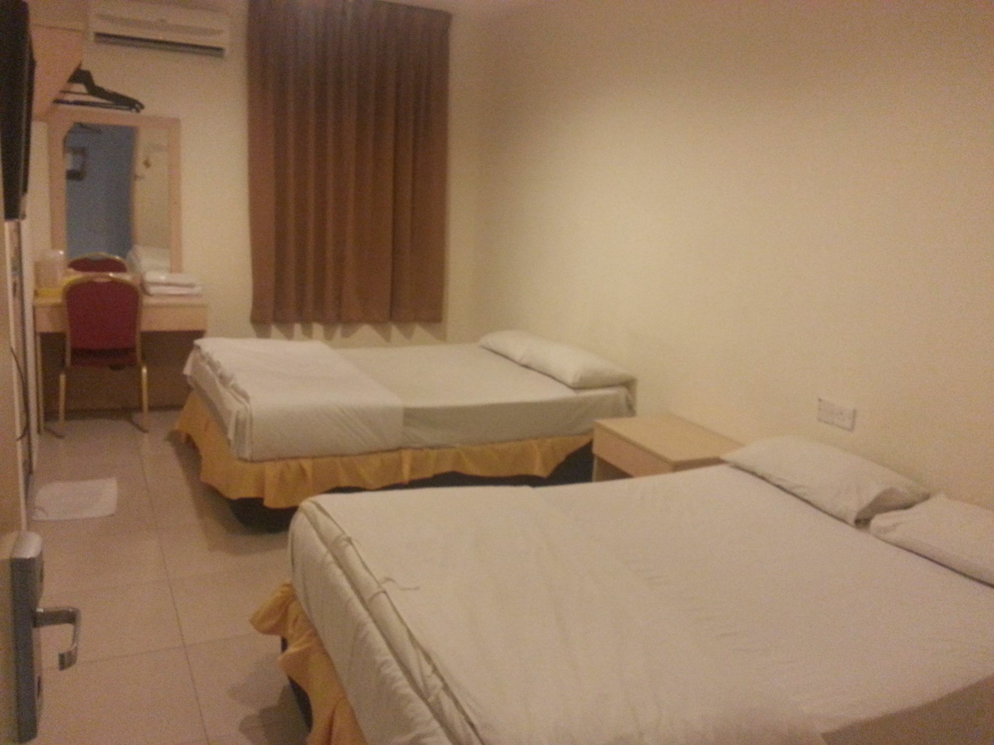 איפוה Fresh Hotel Bercham מראה חיצוני תמונה