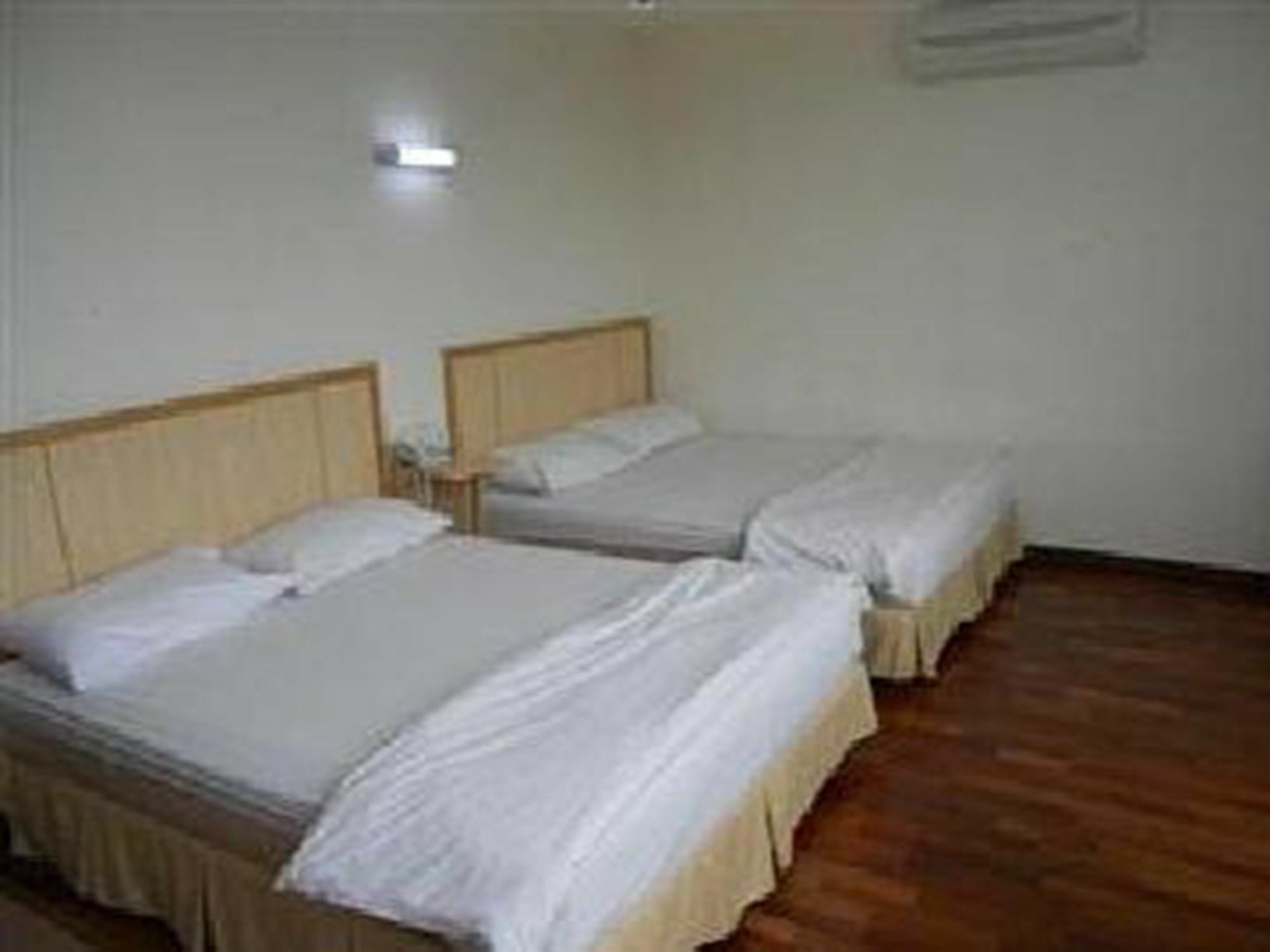 איפוה Fresh Hotel Bercham מראה חיצוני תמונה