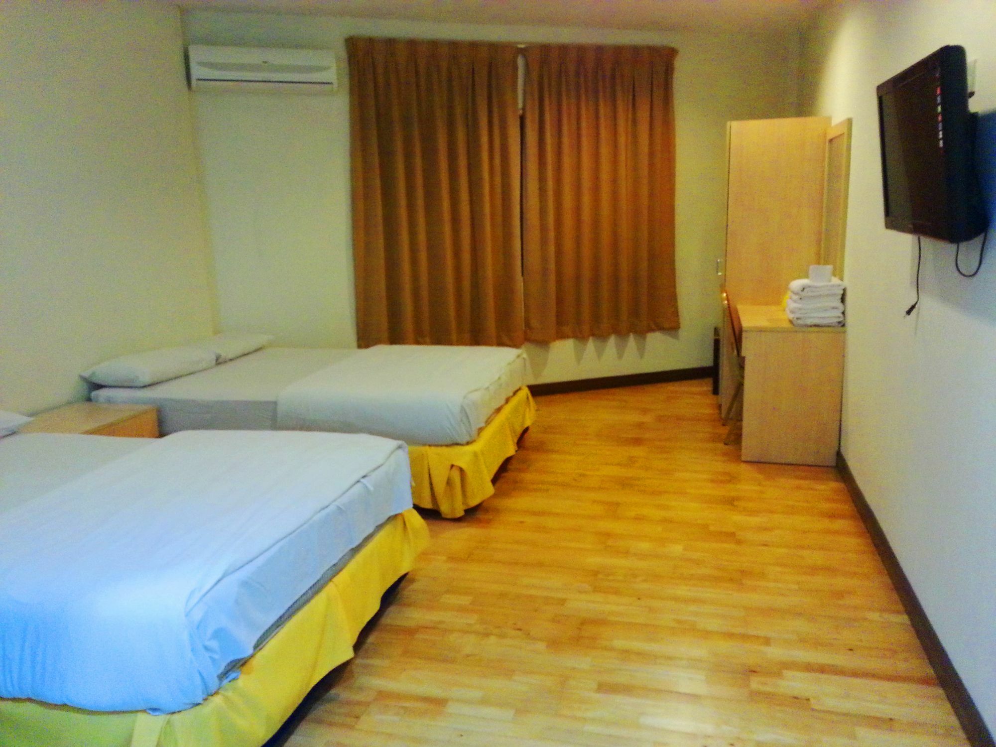 איפוה Fresh Hotel Bercham מראה חיצוני תמונה